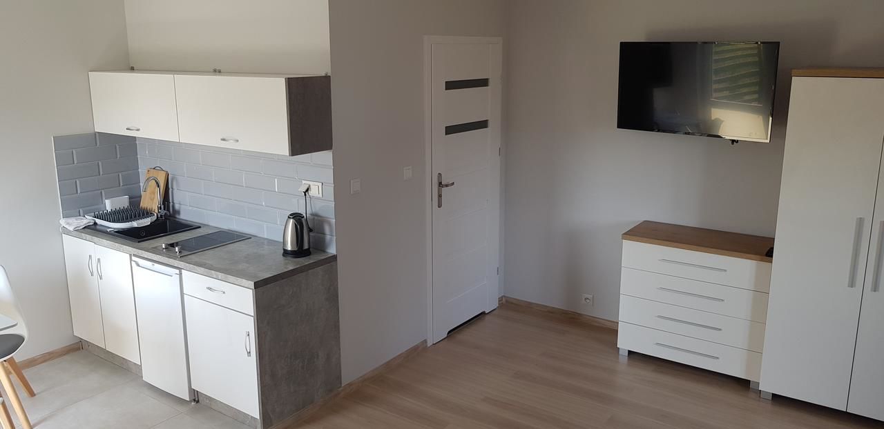 Апартаменты Apartamenty Maja - Domy wakacyjne i pokoje Леба-21